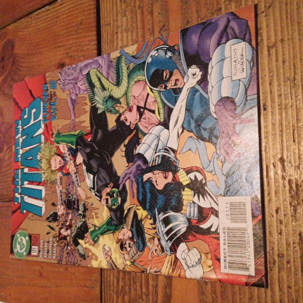 Two DC comic books - Picture 2 of 3
